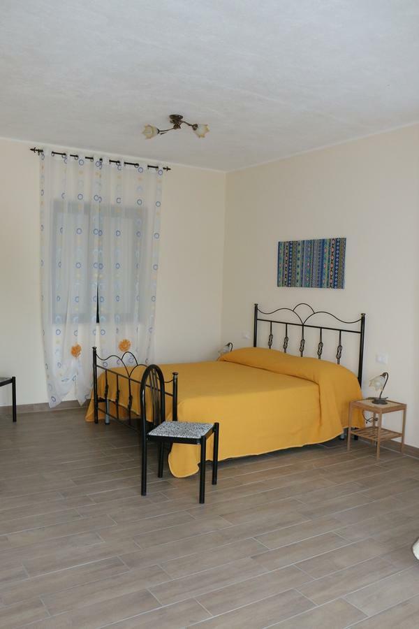 B&B Il Vigneto Trebisacce Bagian luar foto